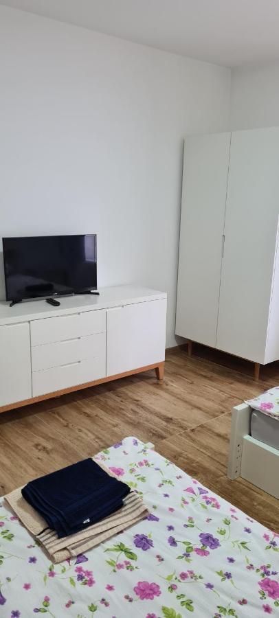 Elena Haus Aparthotel Cluj-Napoca Ngoại thất bức ảnh